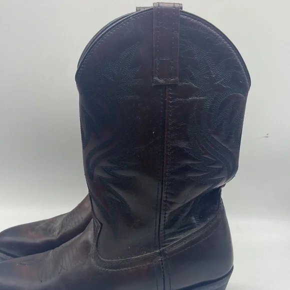 Laredo Men’s 4216‎ Western Cowboy Black Cherry Boot Size 8D